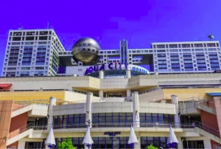 AQUA CiTY ODAIBA